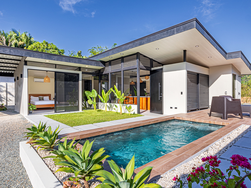 2 bed Home For Sale in Uvita,  - 1